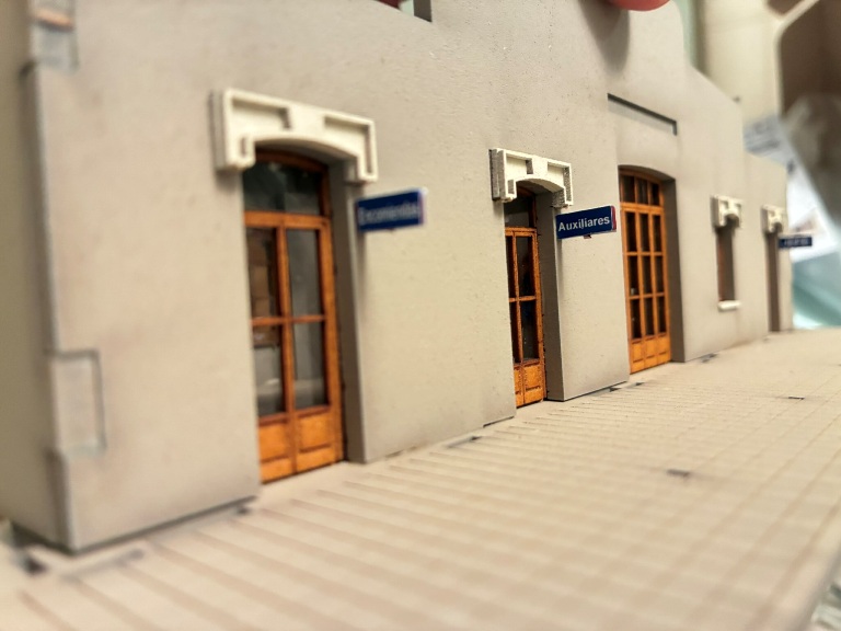 ESTACION PLOMER: NOVEDAD DE MINIATURE WORLD