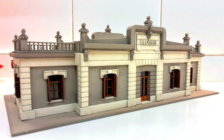 ESTACION PLOMER: NOVEDAD DE MINIATURE WORLD